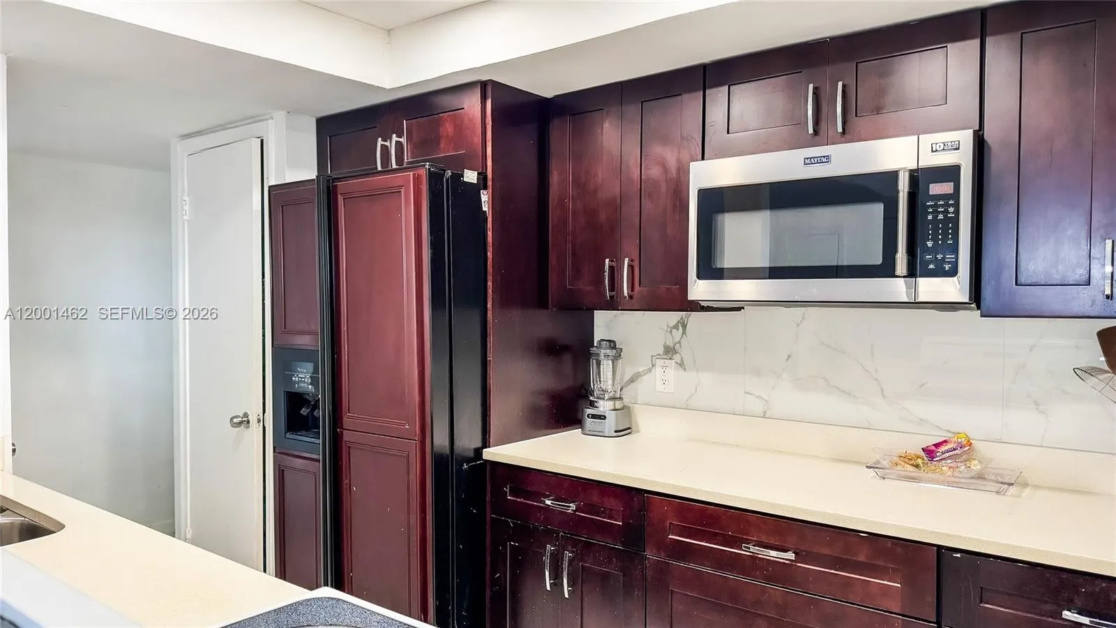 1060 Crystal Lake Dr # 401, Deerfield Beach FL 33064