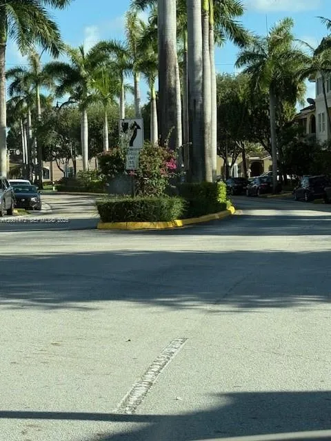 8960 W Flagler St # 1, Miami FL 33174