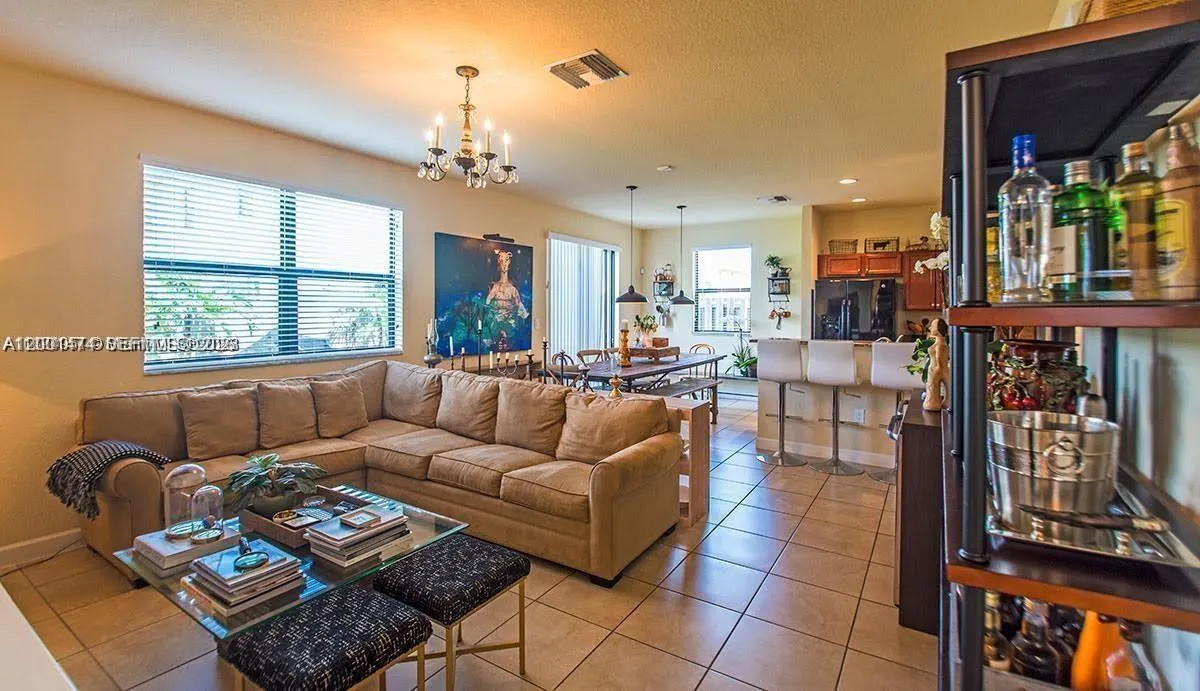 1522 SW 144th Ave, Miami FL 33184