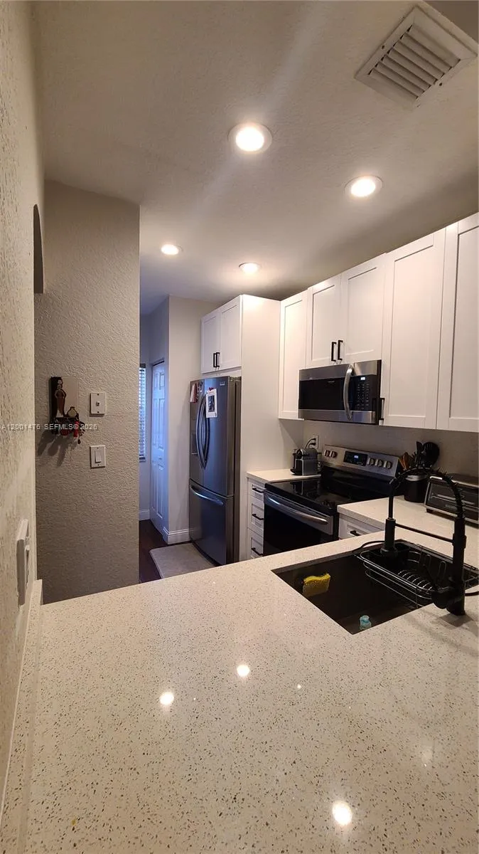 5791 NW 116 AVE # 105, Doral FL 33178