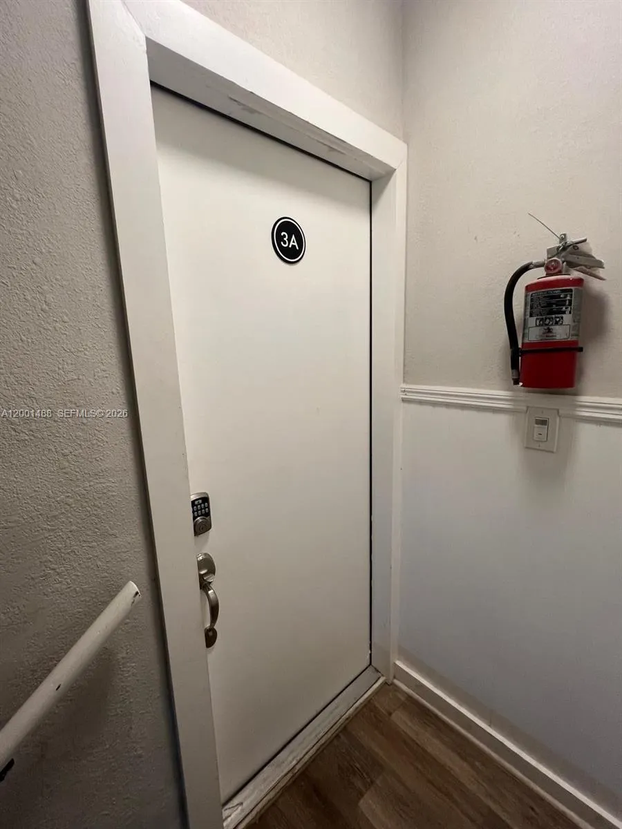 2932 NW 16th Ave # 3, Miami FL 33142