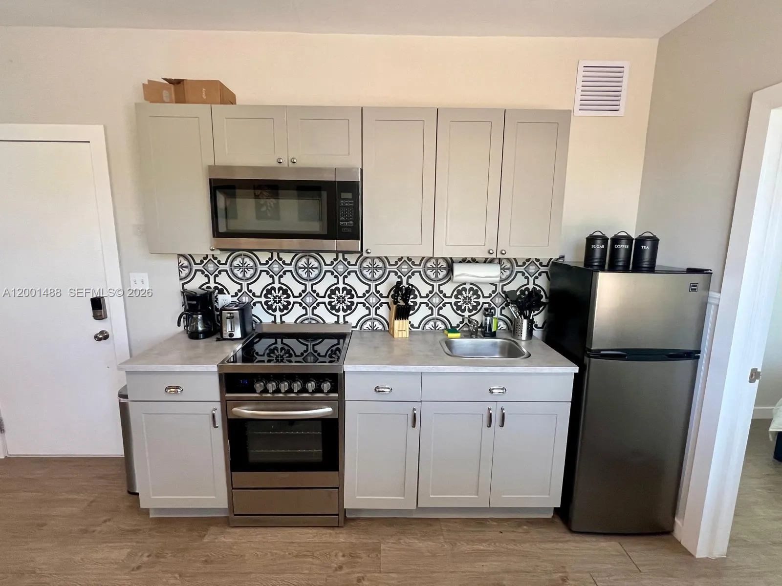 2932 NW 16th Ave # 3, Miami FL 33142