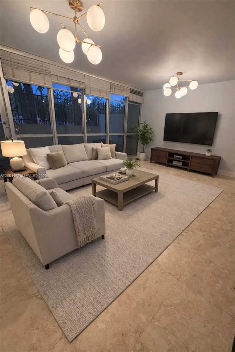 2666 Tigertail Ave # 114, Miami FL 33133