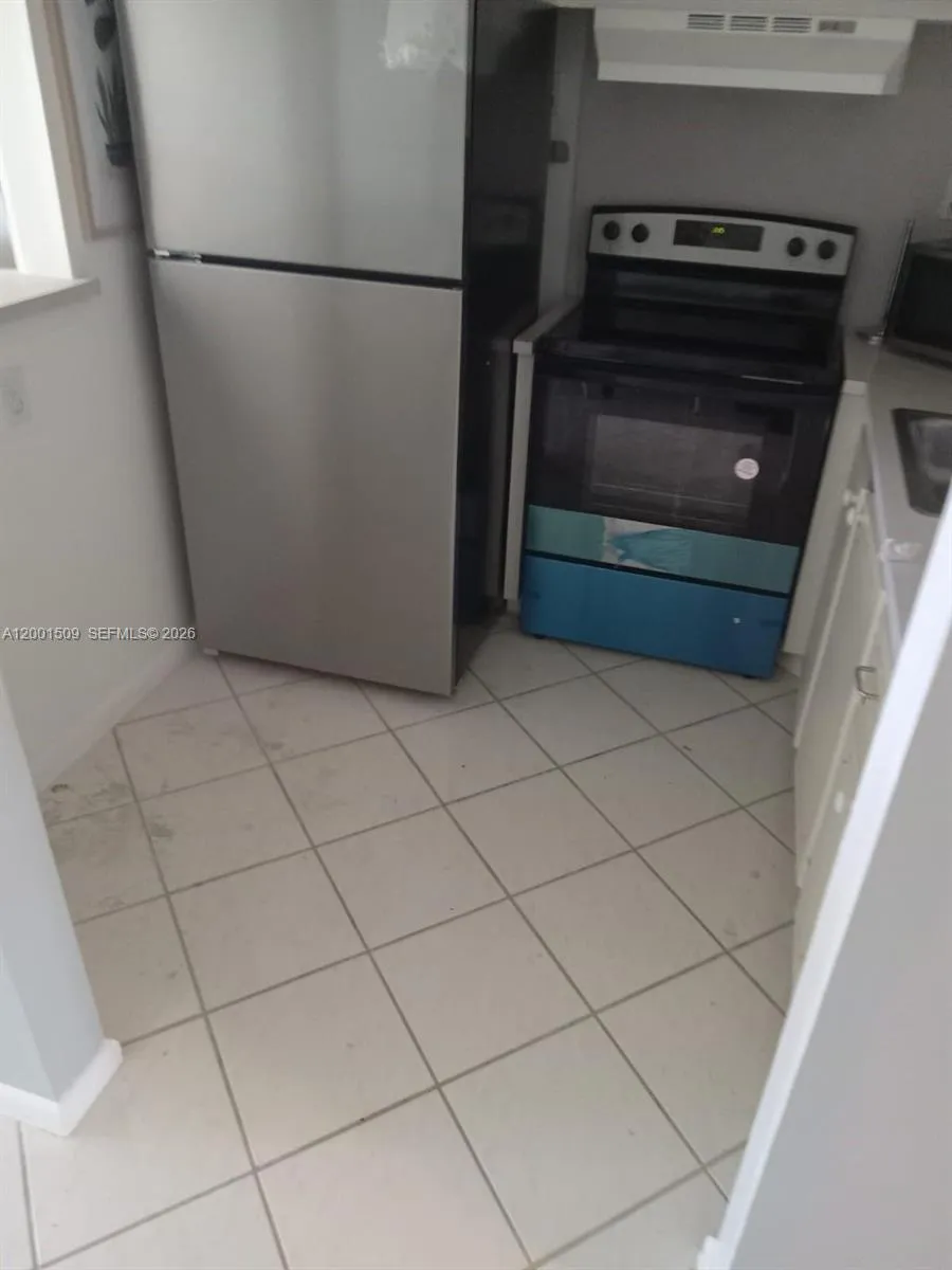 71 Waltham C # 71, West Palm Beach FL 33417