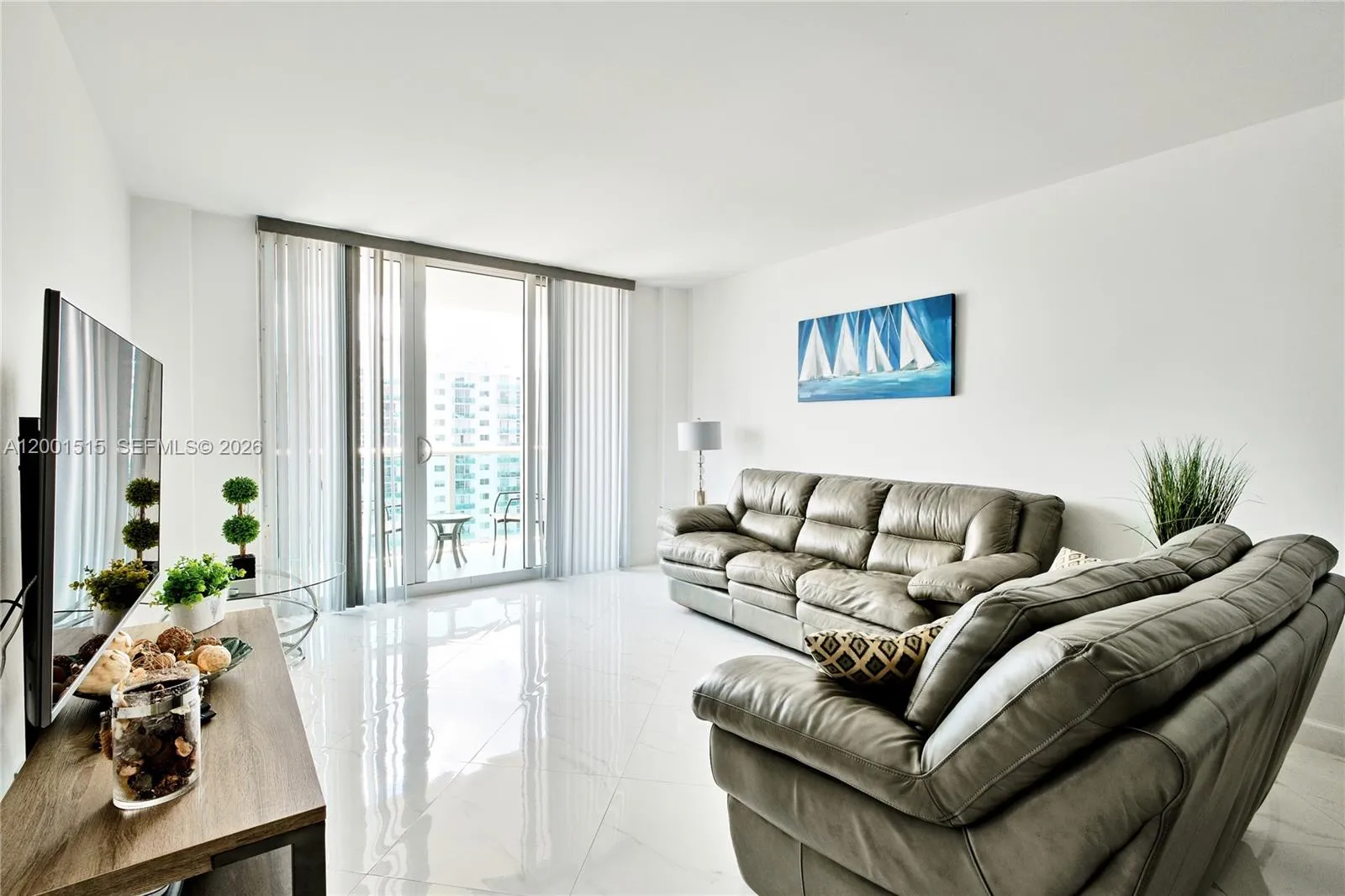 19370 Collins Ave # 1406, Sunny Isles Beach FL 33160