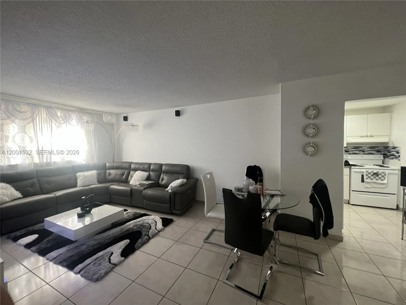 666 W 81st St # 407, Hialeah FL 33014