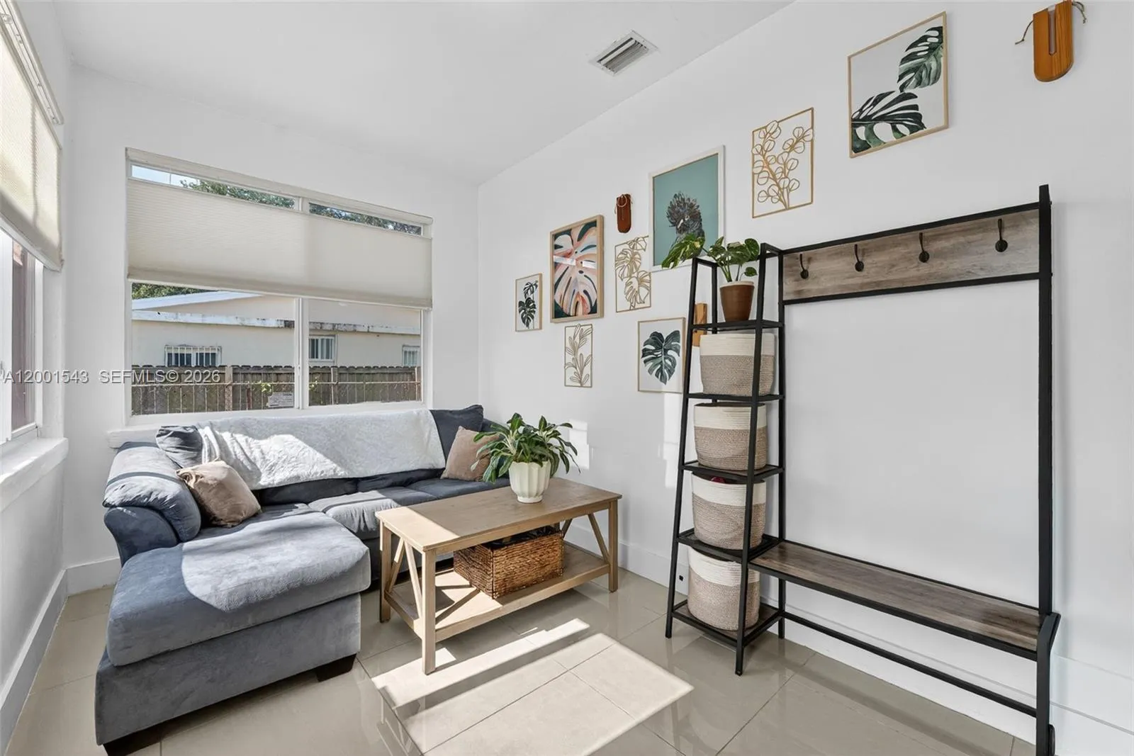 1960 NW 24th Ct, Miami FL 33125