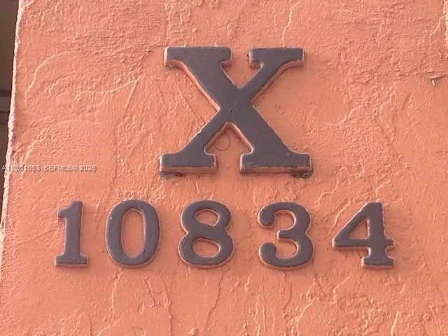 10834 N Kendall Dr # X13, Miami FL 33176