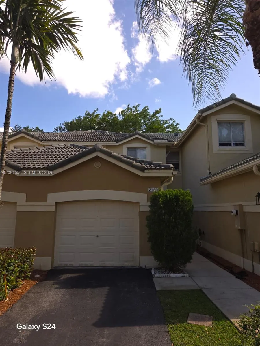 2190 Hacienda Ter # 2190, Weston FL 33327