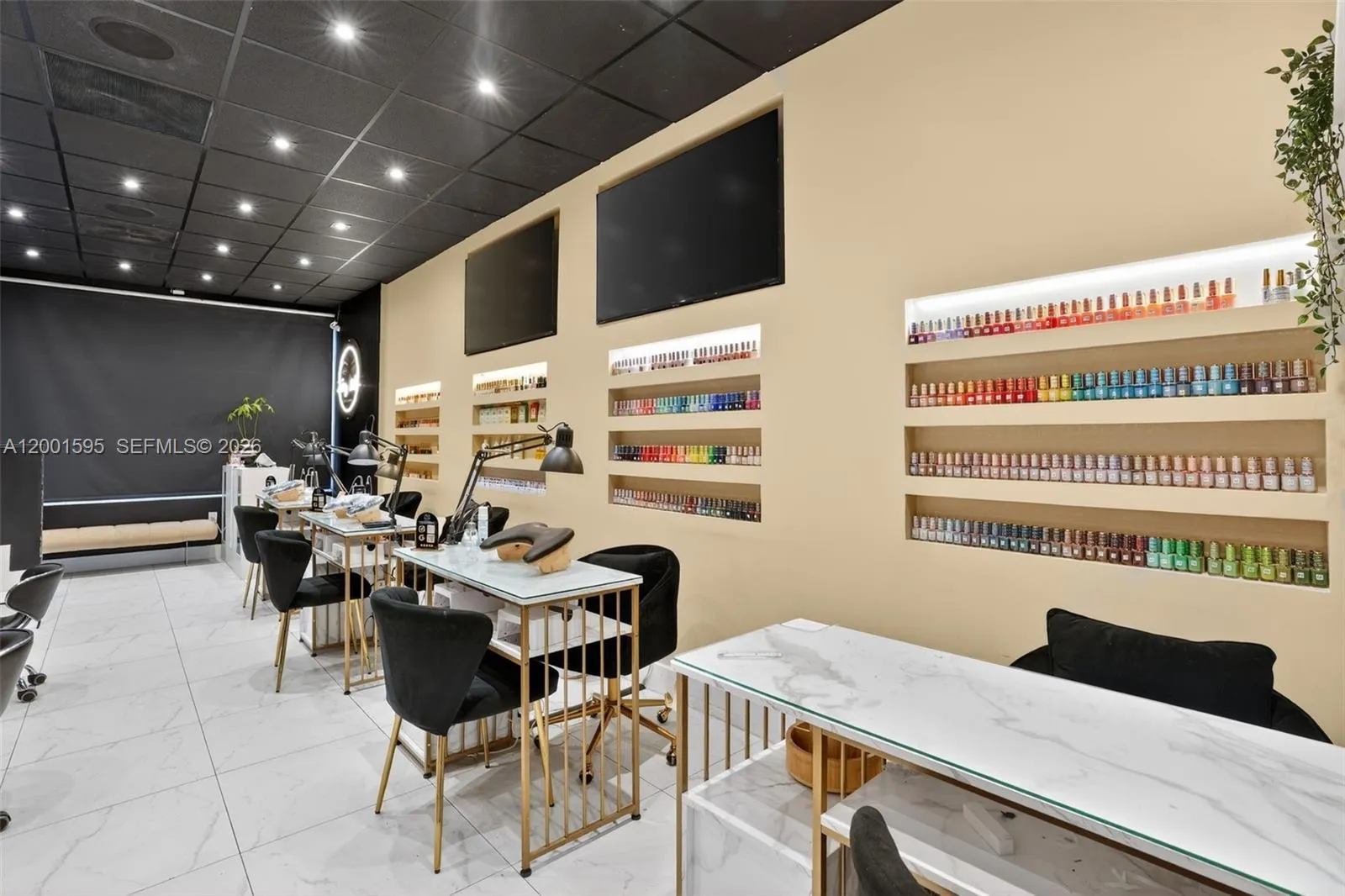 Nail Salon For Sale in West Miami Area, West Miami FL 33144