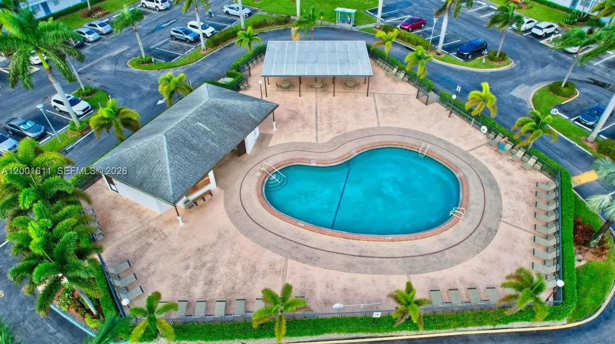 1020 Exeter B # 1020, Boca Raton FL 33434