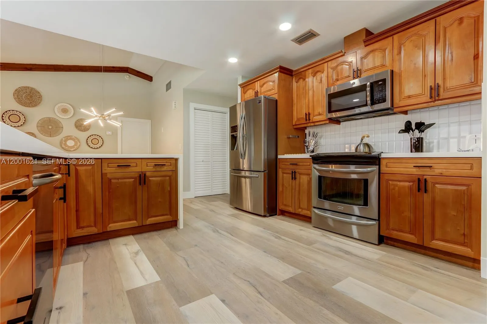 1130 NW 78th Ter, Plantation FL 33322