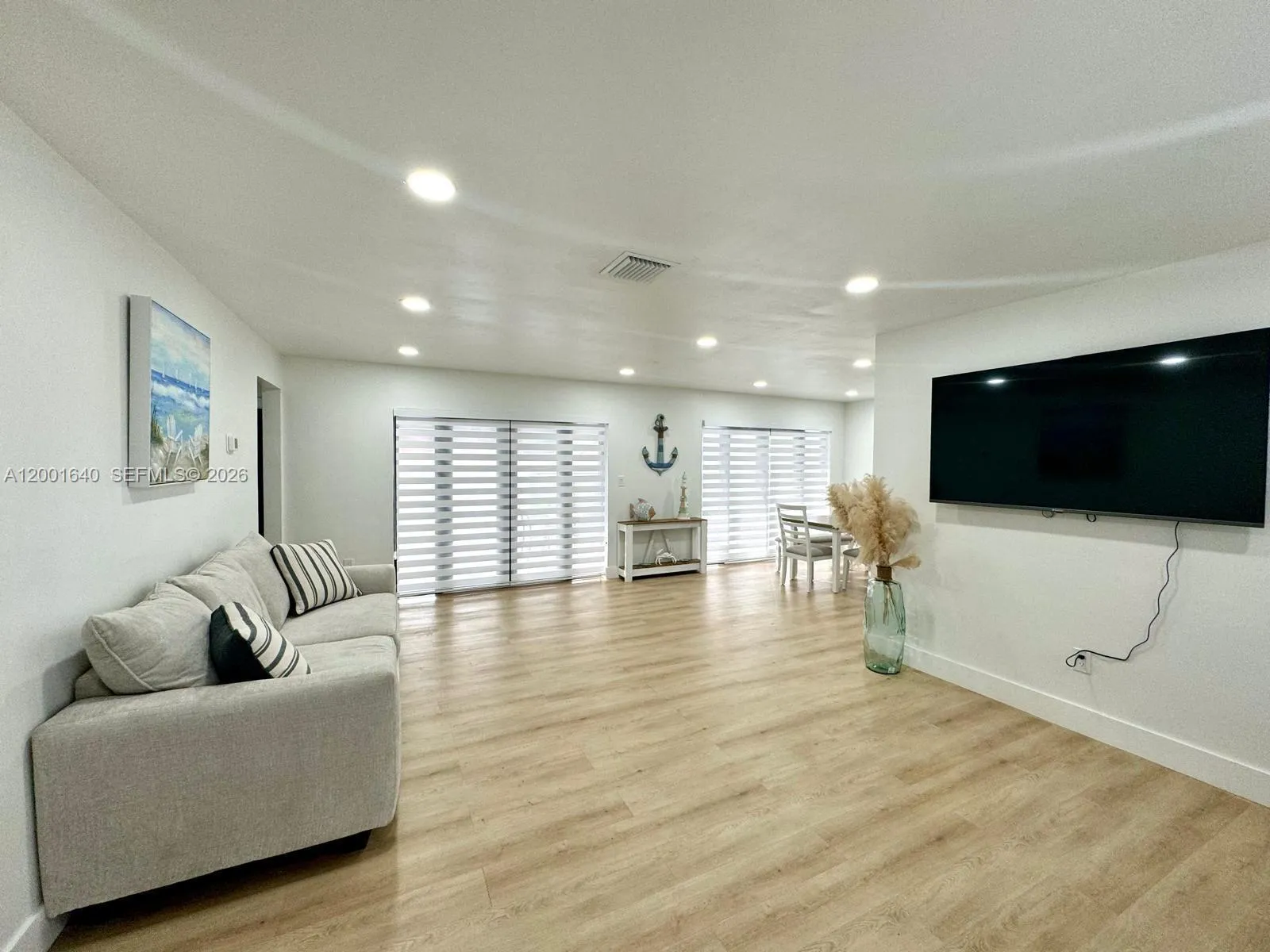 7200 W 12th Ave, Hialeah FL 33014