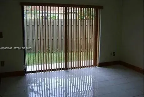 7010 SW 103rd Pl, Miami FL 33173