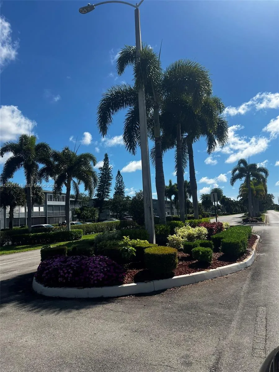 400 Mansfield J # J, Boca Raton FL 33434