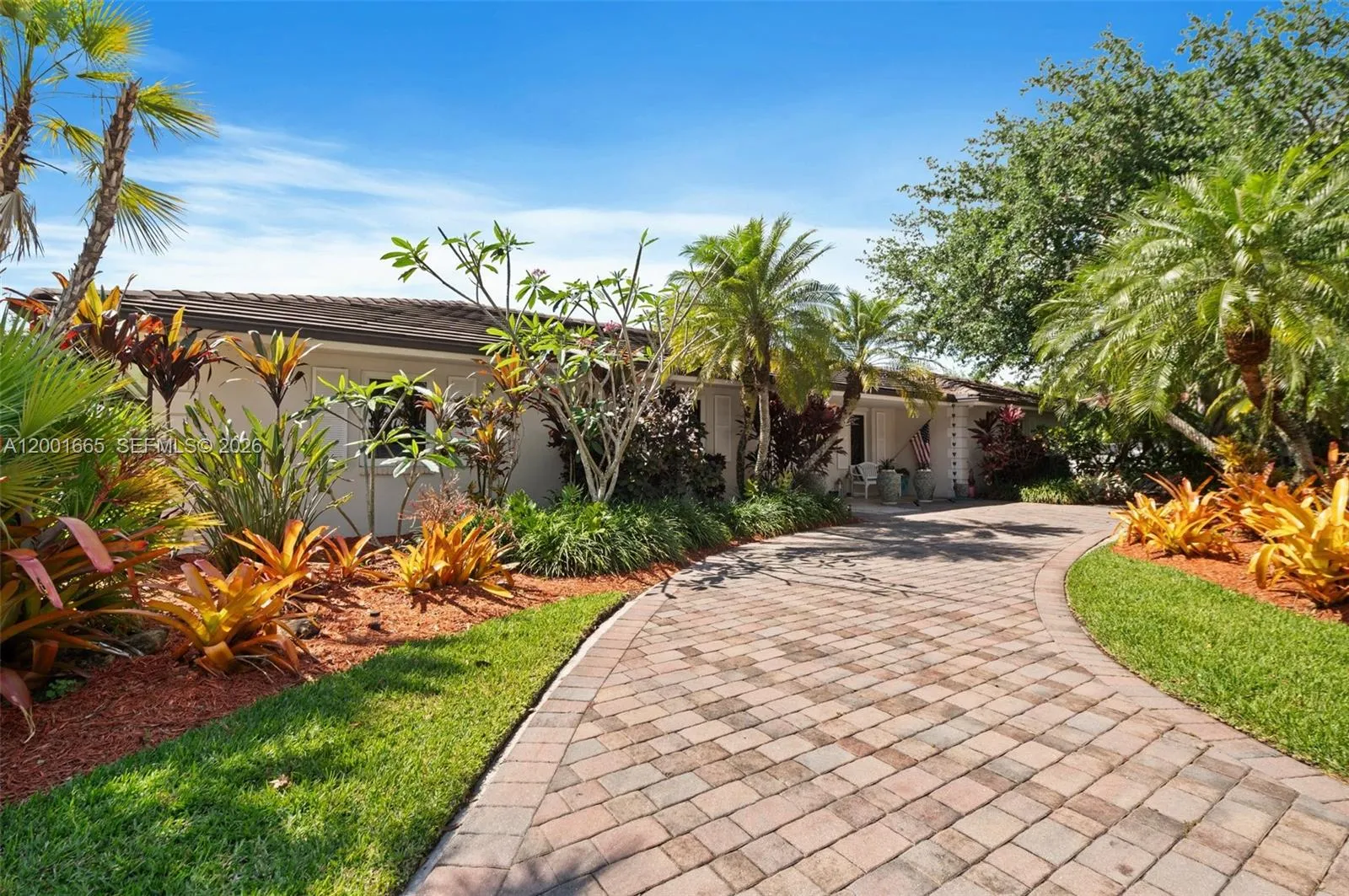 10740 SW 74th Ct, Pinecrest FL 33156