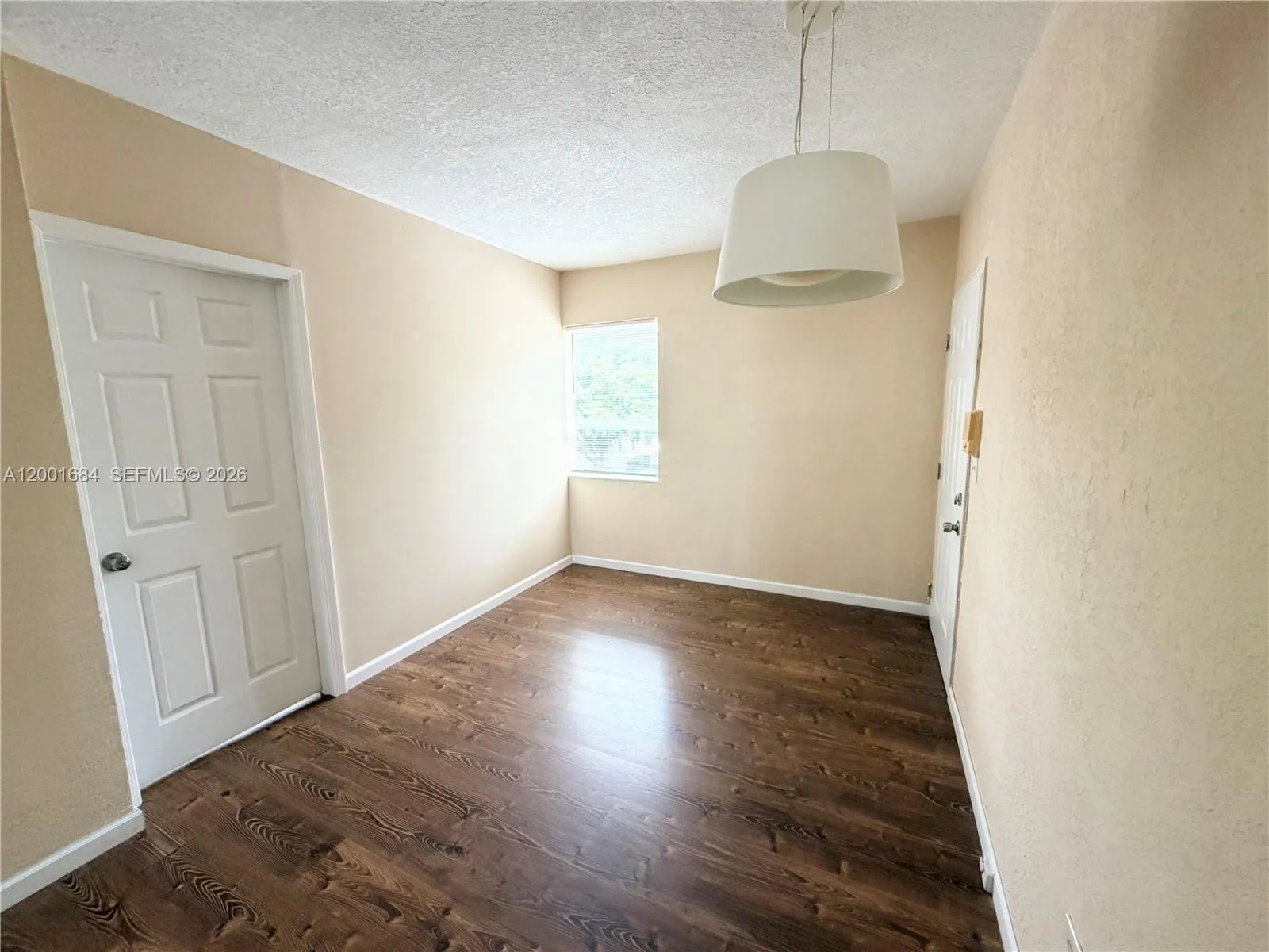 620 84th St # 25, Miami Beach FL 33141