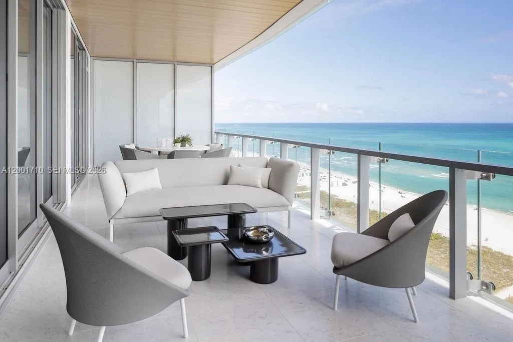 5775 Collins Ave # 1102, Miami Beach FL 33140