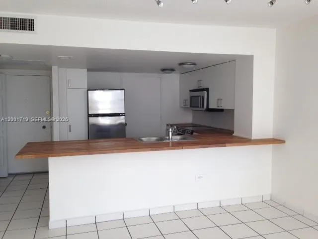 5555 Collins Ave # 8S, Miami Beach FL 33140