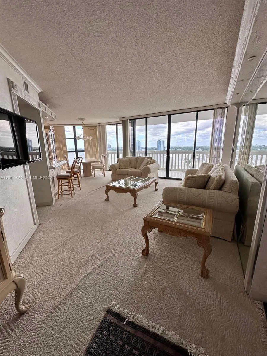 1000 W Island Blvd # 1511, Aventura FL 33160