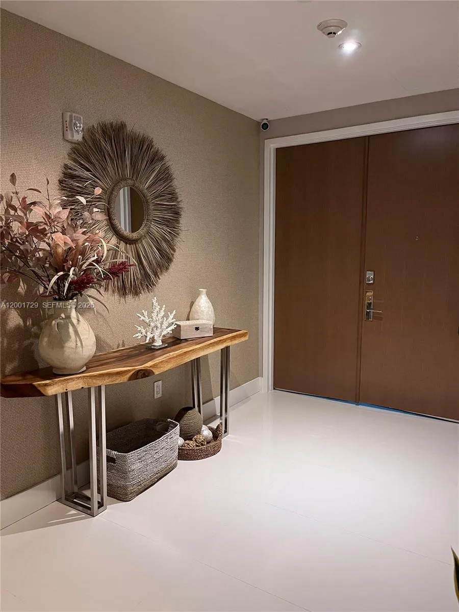 10201 Collins Ave # 301, Bal Harbour FL 33154