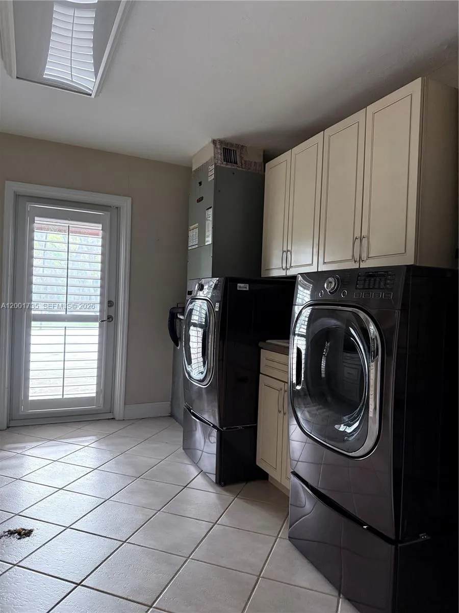 11401 SW 102nd Ave, Miami FL 33176