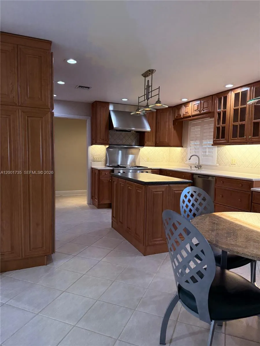 11401 SW 102nd Ave, Miami FL 33176