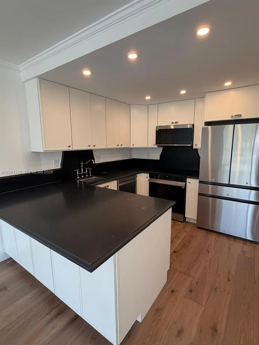 2900 NE 30th St # F2, Fort Lauderdale FL 33306