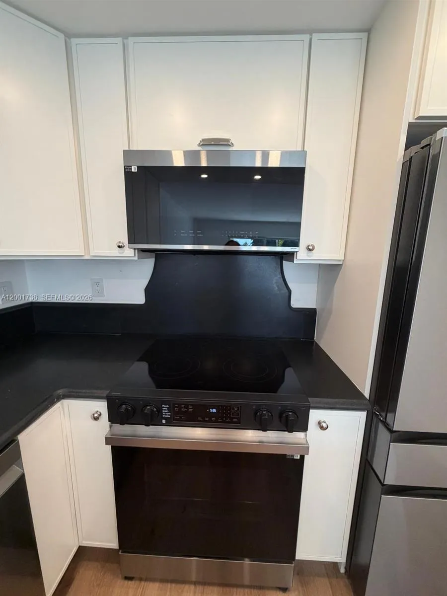 2900 NE 30th St # F2, Fort Lauderdale FL 33306