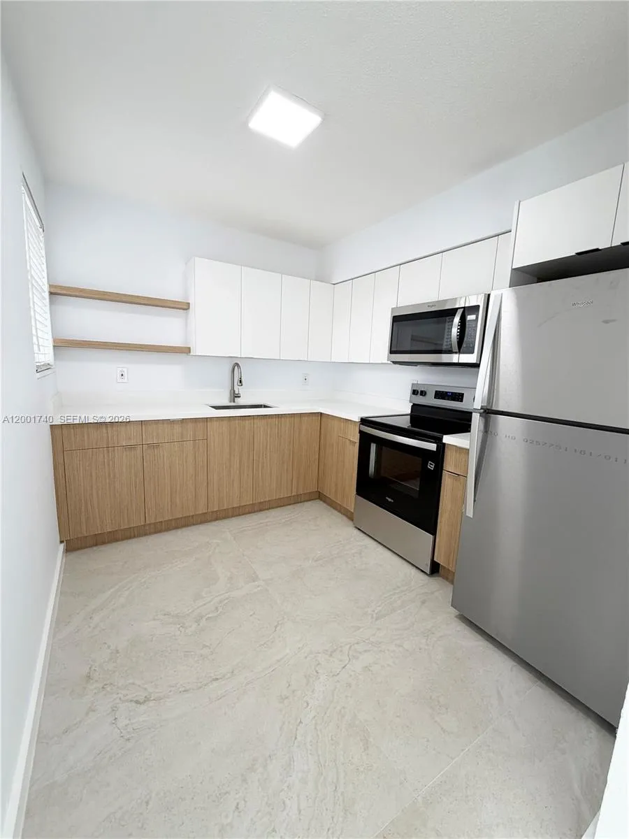 5990 NE 4th Ct # 3, Miami FL 33137