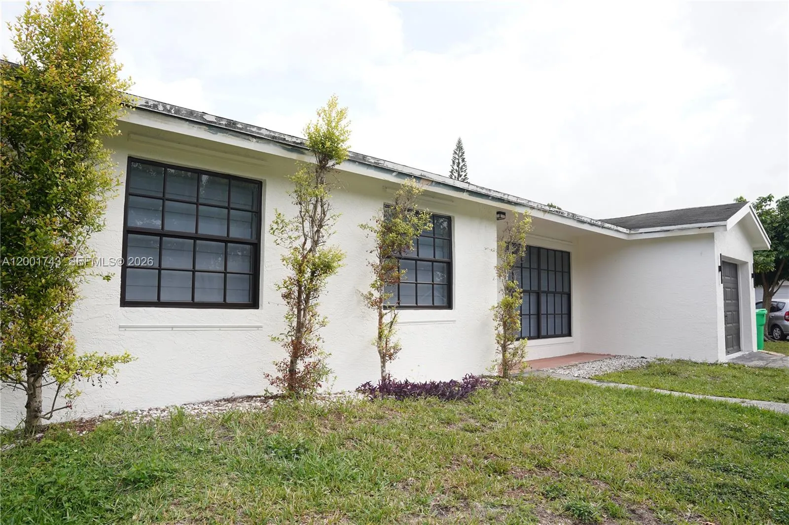 4290 NW 120th Way, Sunrise FL 33323