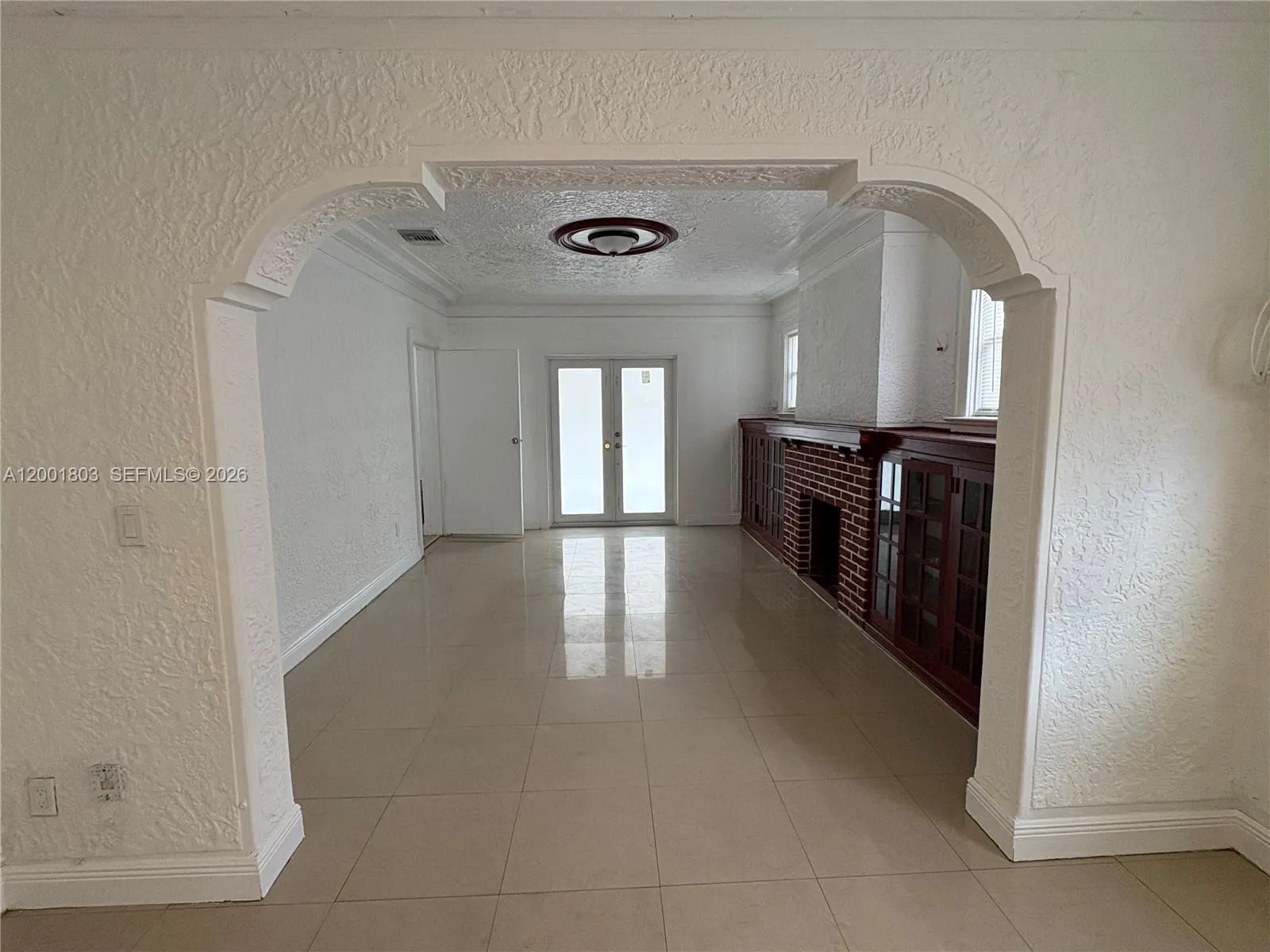 1560 NW 25th Ave # 1, Miami FL 33125