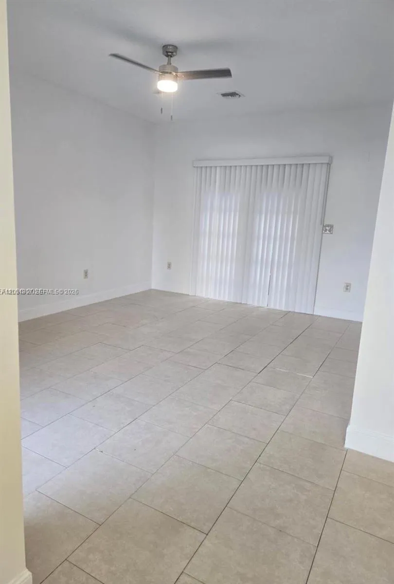 9740 NW 5th Ave # B, Miami FL 33150