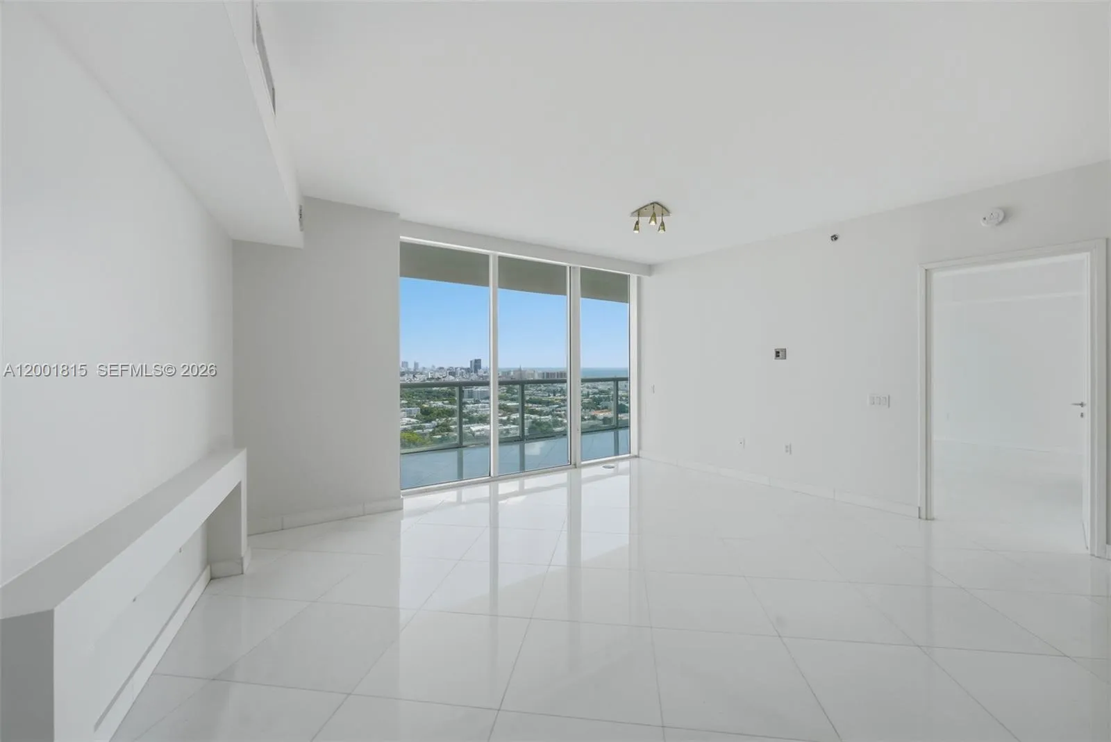 450 Alton Rd # 2704, Miami Beach FL 33139