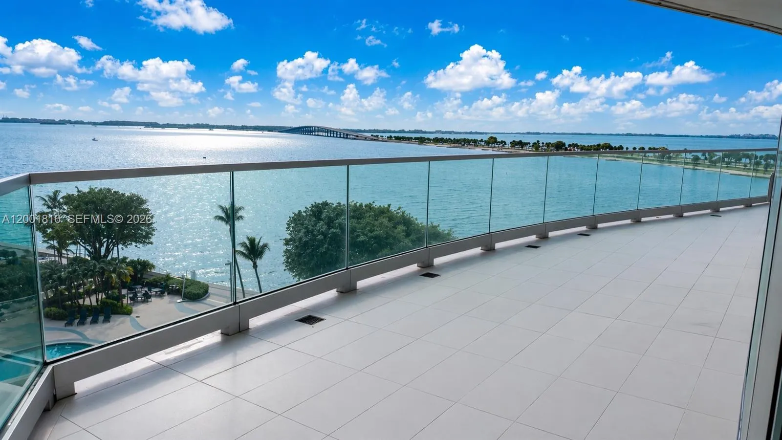 175 SE 25 RD # 504, Miami FL 33129