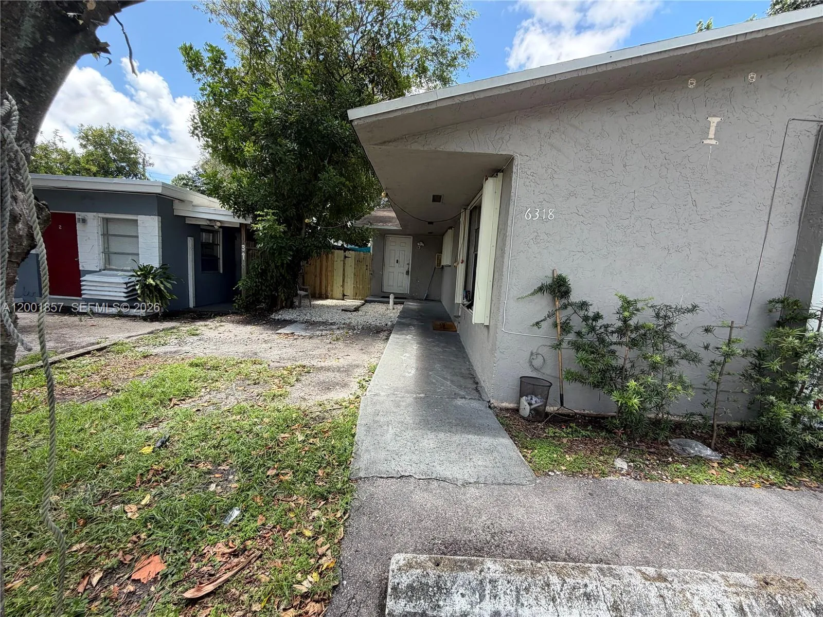 6316 Lincoln St, Hollywood FL 33024