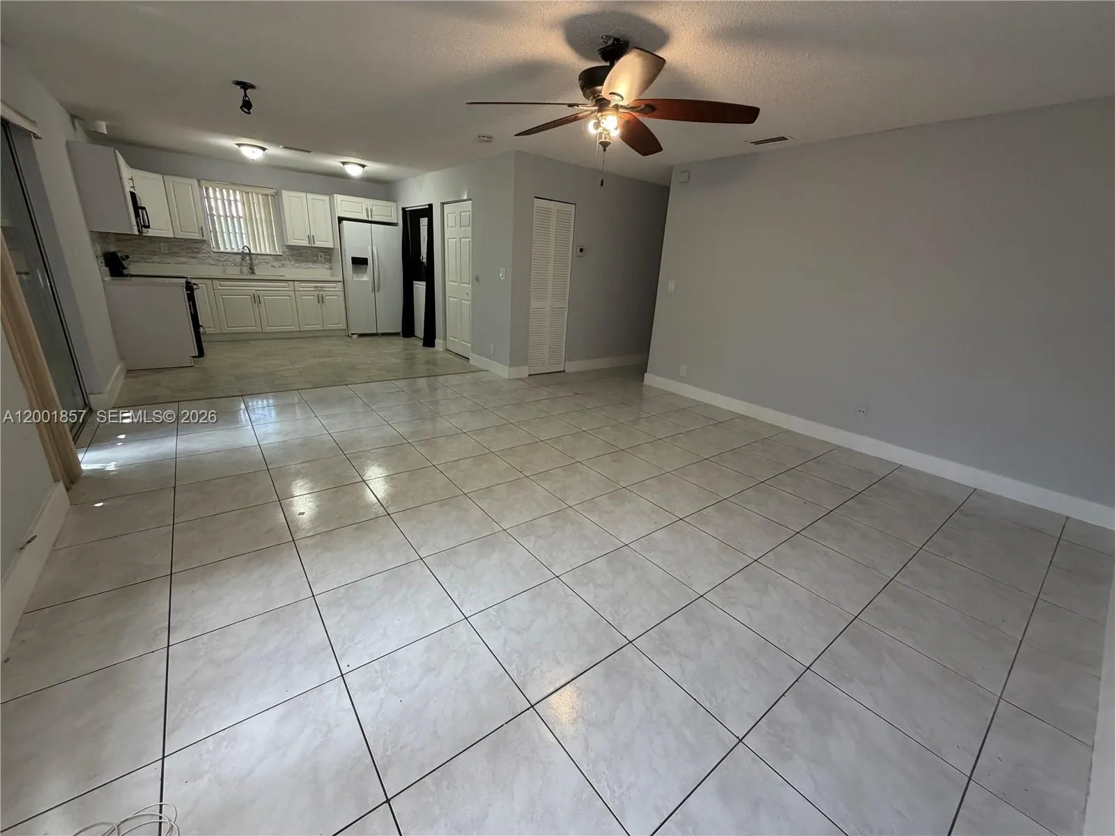 6316 Lincoln St, Hollywood FL 33024