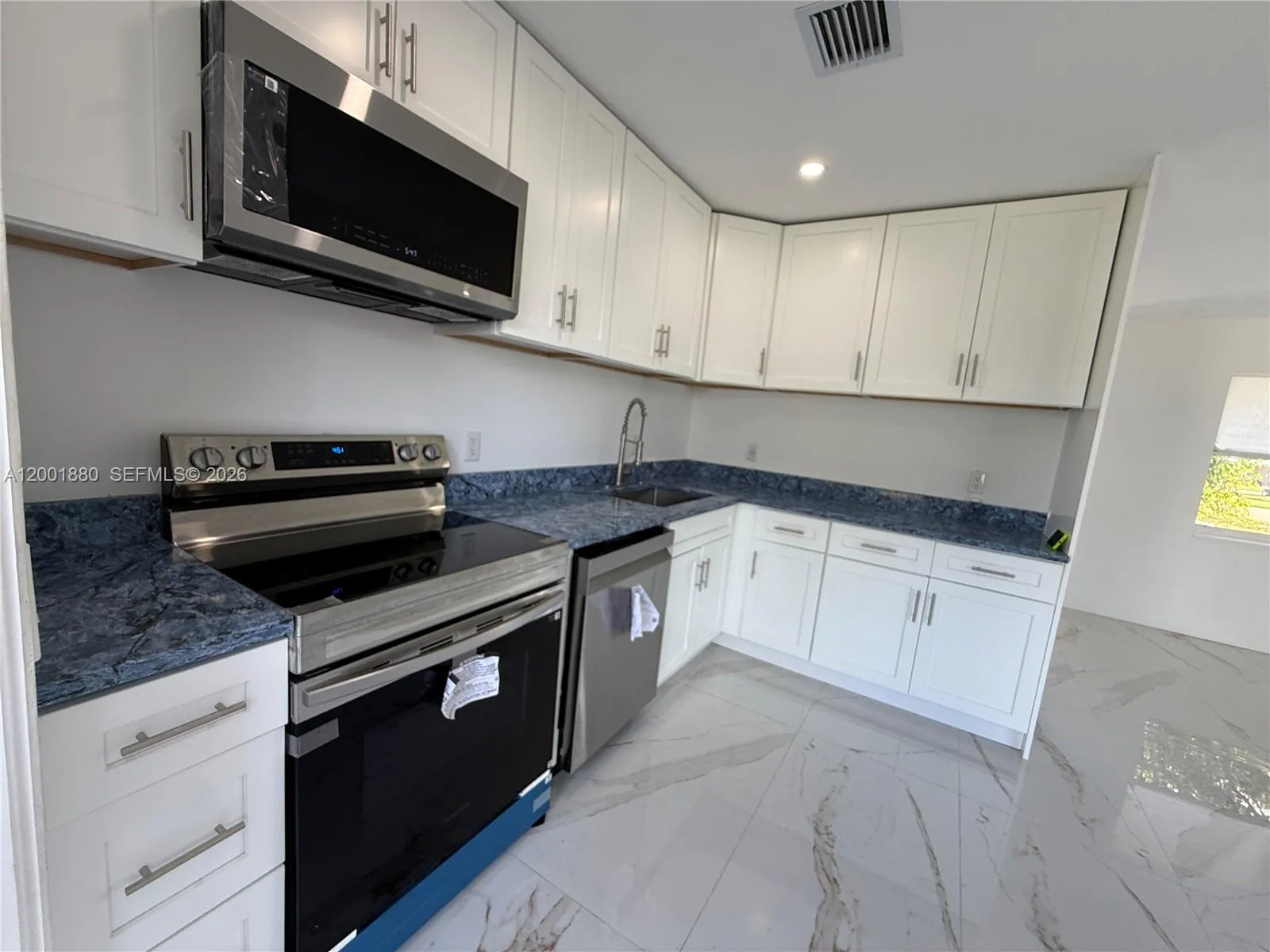 1606 NW 12th Ave, Fort Lauderdale FL 33311