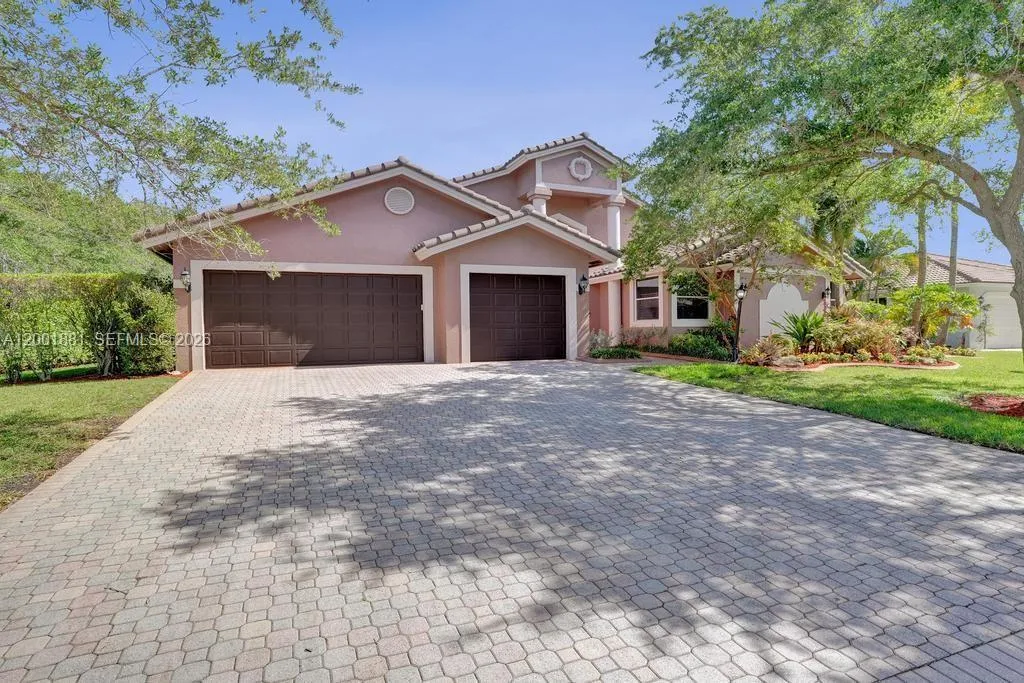 9921 NW 60th Pl, Parkland FL 33076