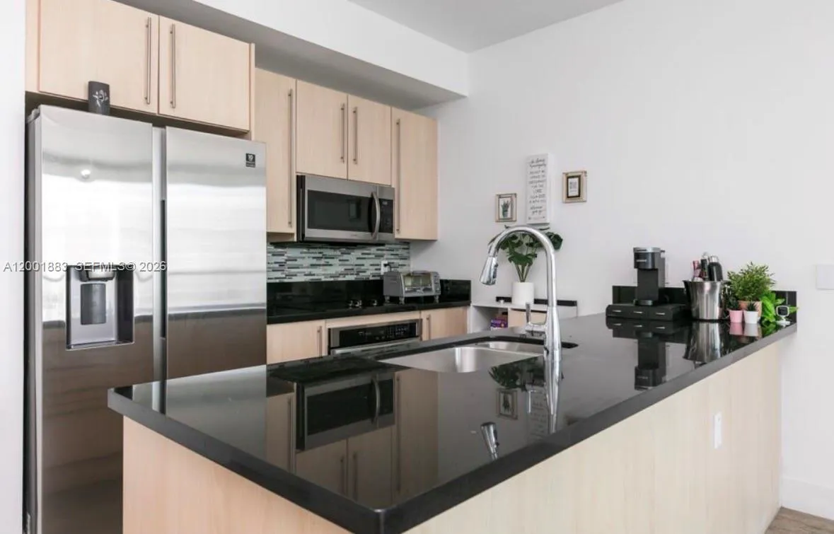 1111 SW 1st Ave, Miami FL 33130