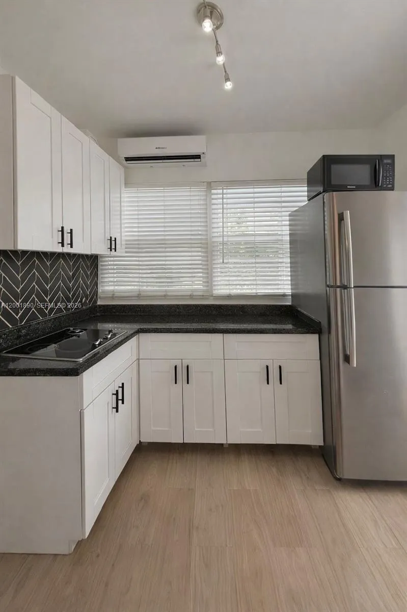 12906 NE 6th Ave # 1, North Miami FL 33161