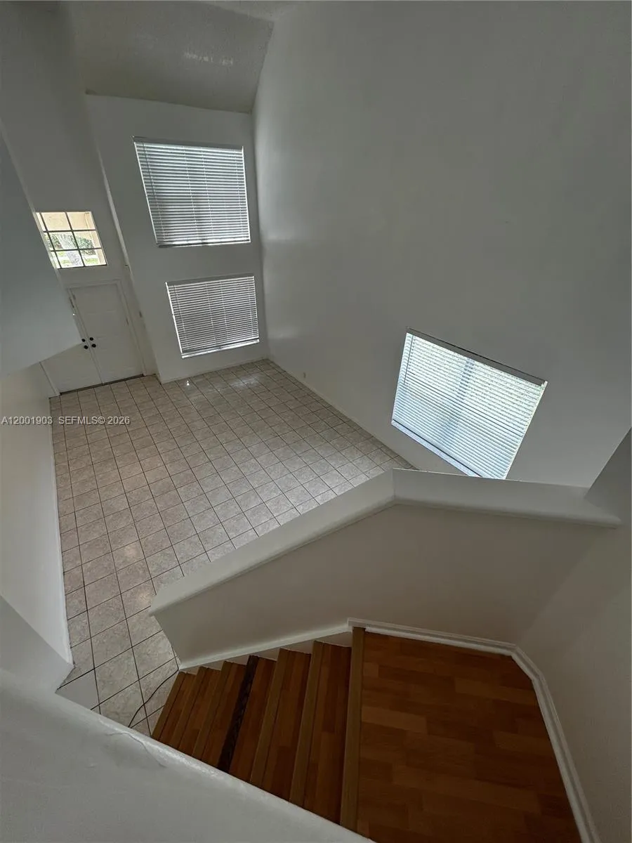 20471 SW 1ST ST, Pembroke Pines FL 33029