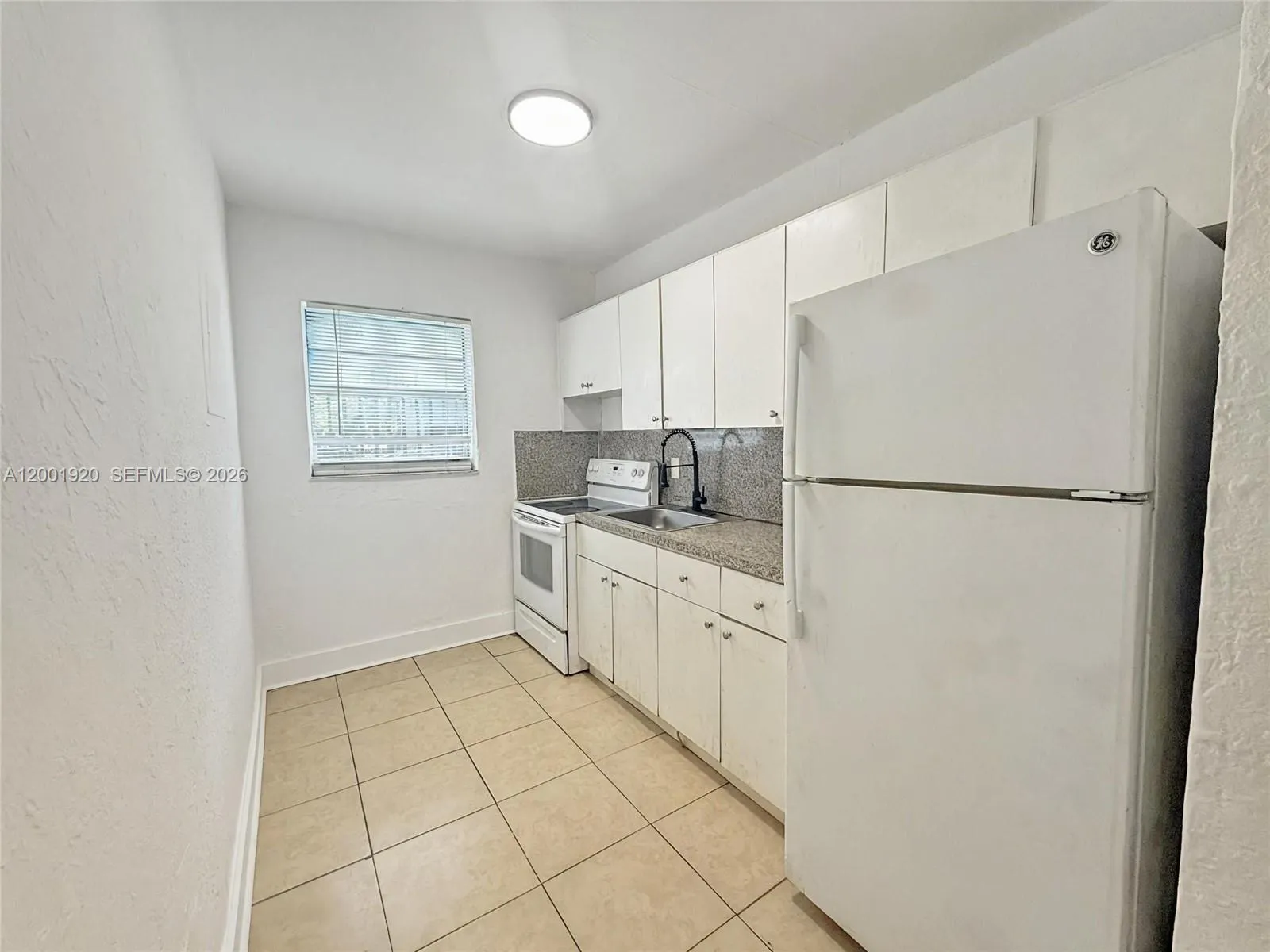 220 NW 11th Ter # 2, Miami FL 33136