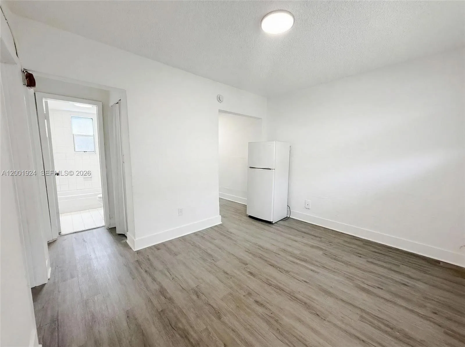 220 NW 11th Ter # 3, Miami FL 33136