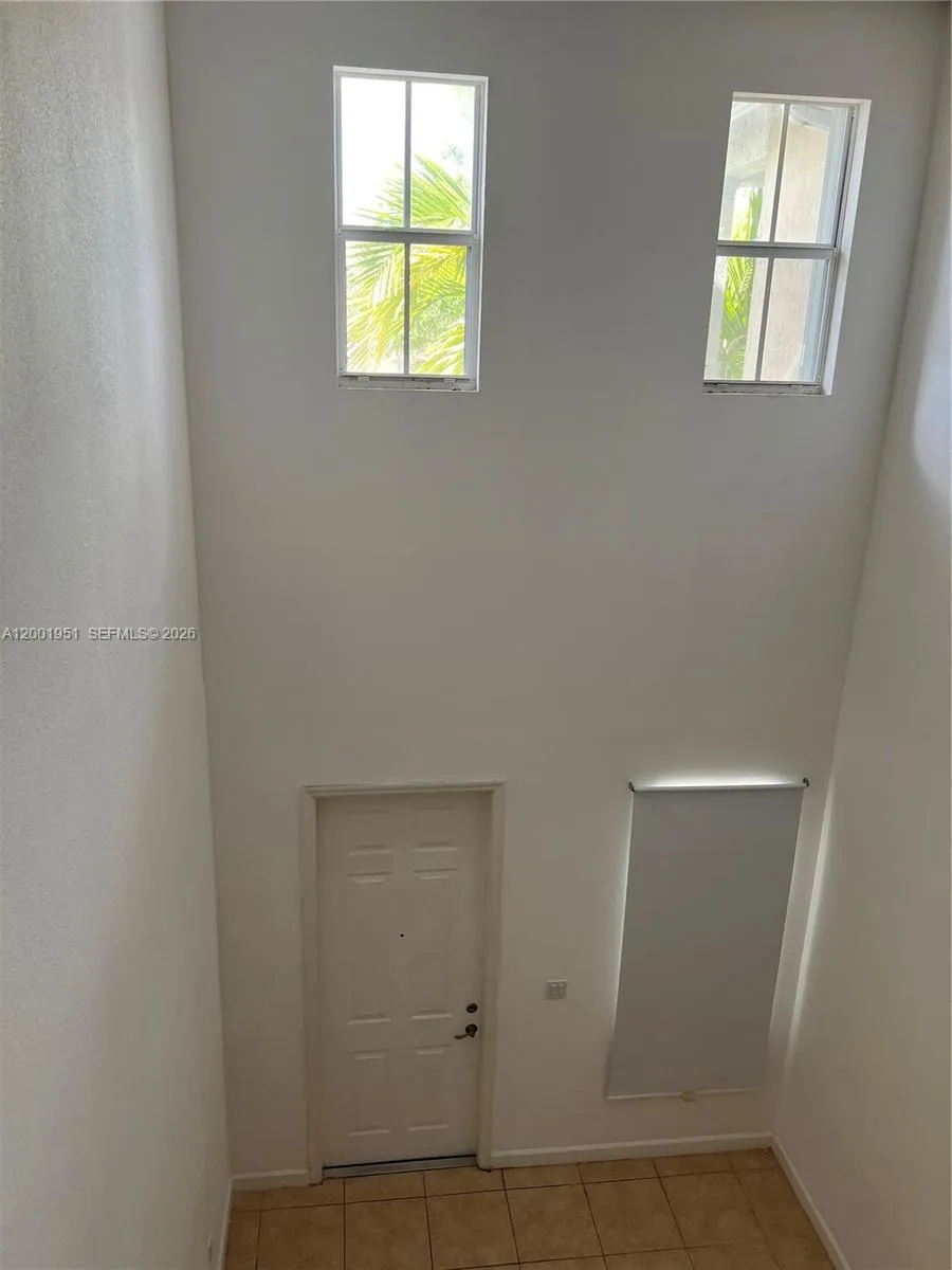 11440 NW 75th Ter, Doral FL 33178