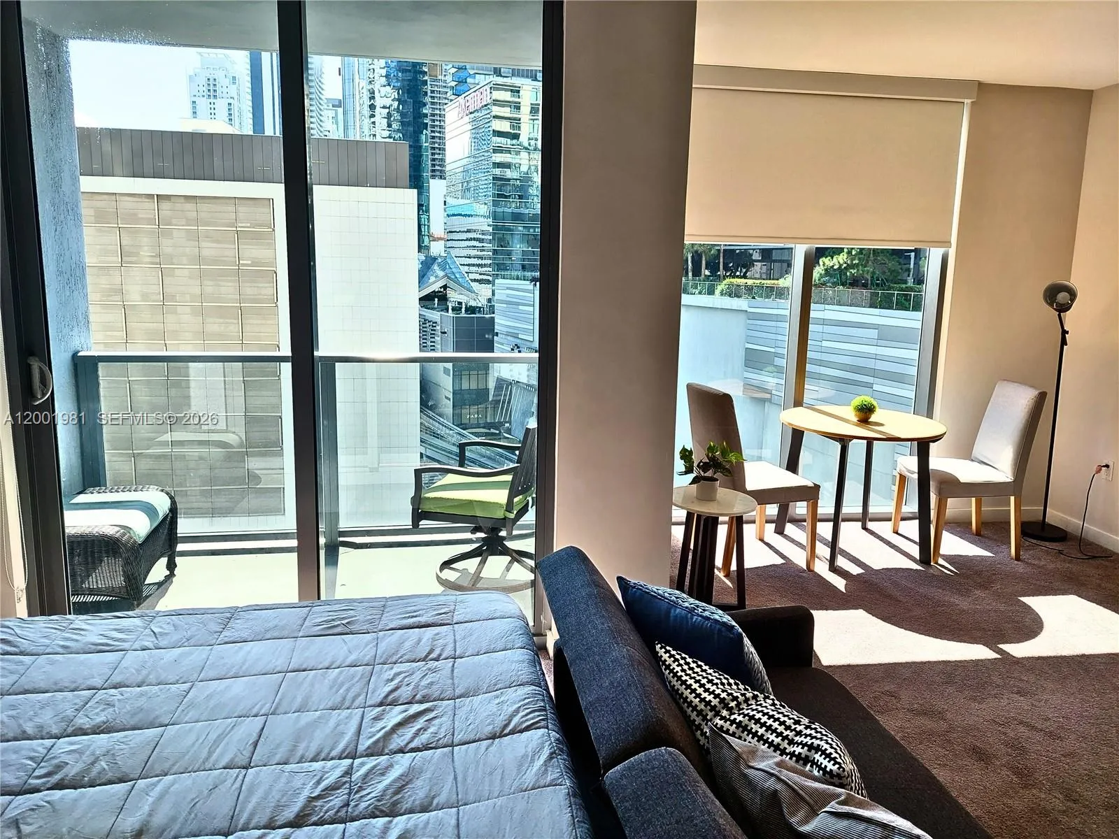 31 SE 6th St # 1405, Miami FL 33131