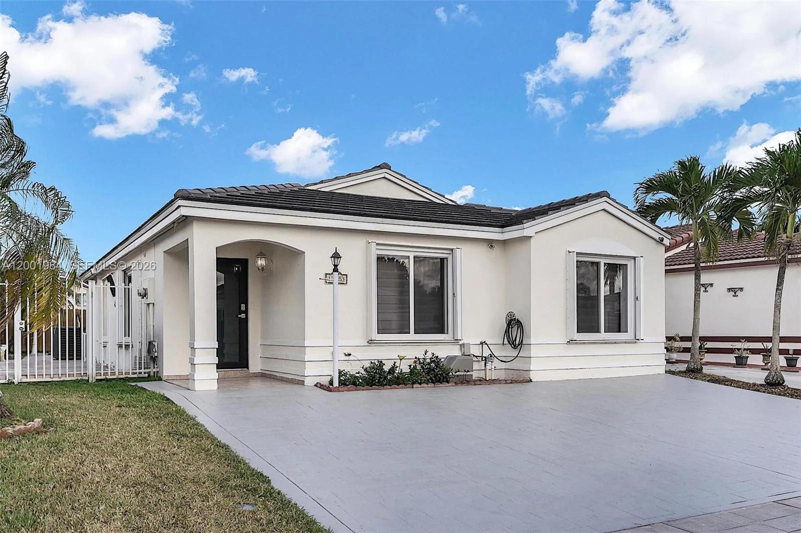 17403 SW 142nd Pl, Miami FL 33177