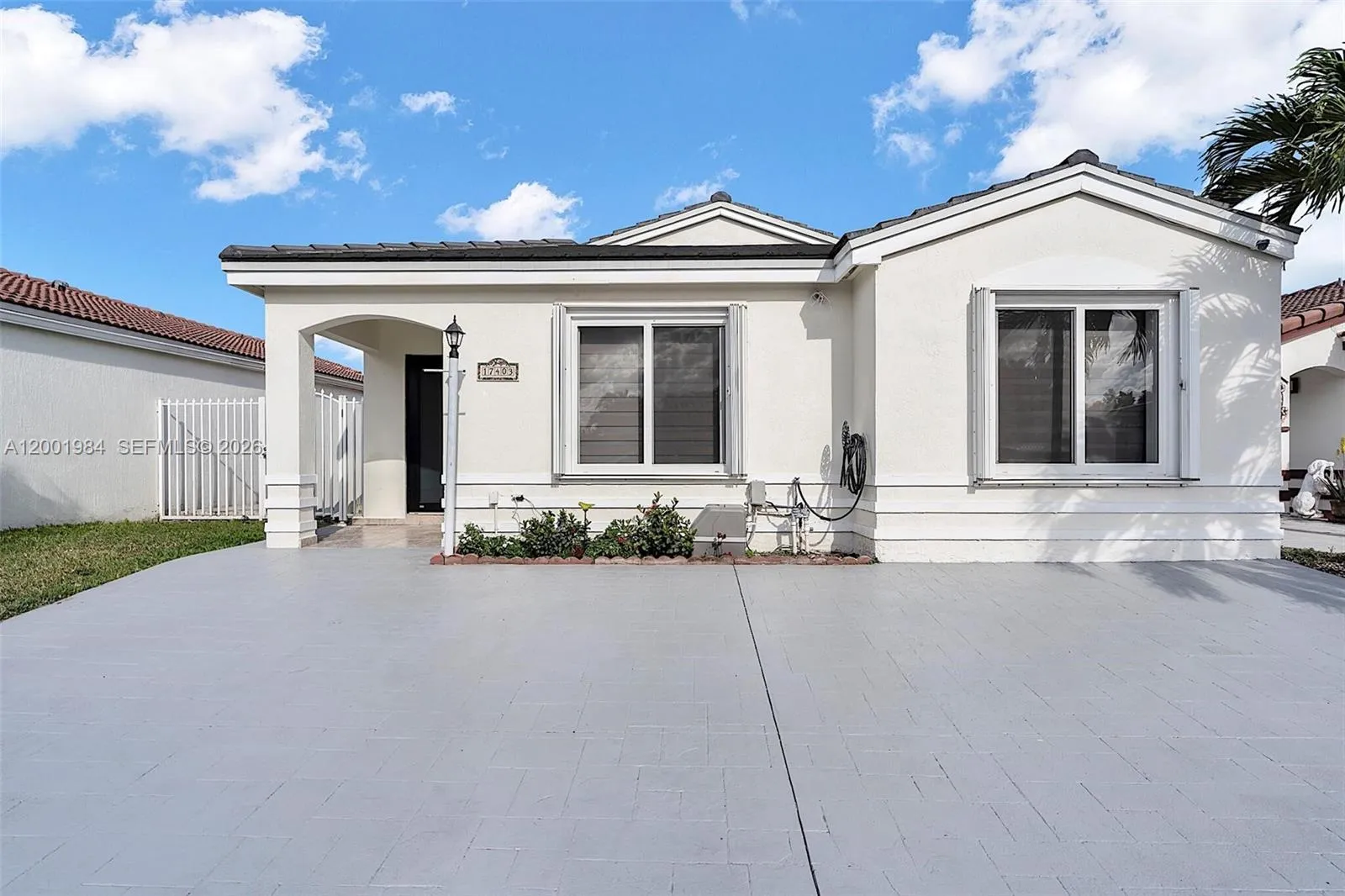 17403 SW 142nd Pl, Miami FL 33177