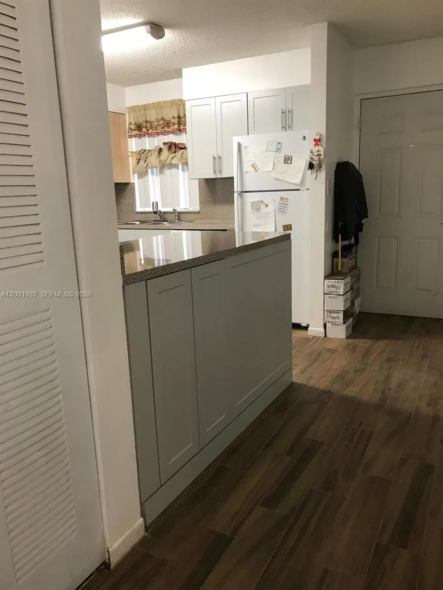 6195 NW 186th St # 113, Hialeah FL 33015