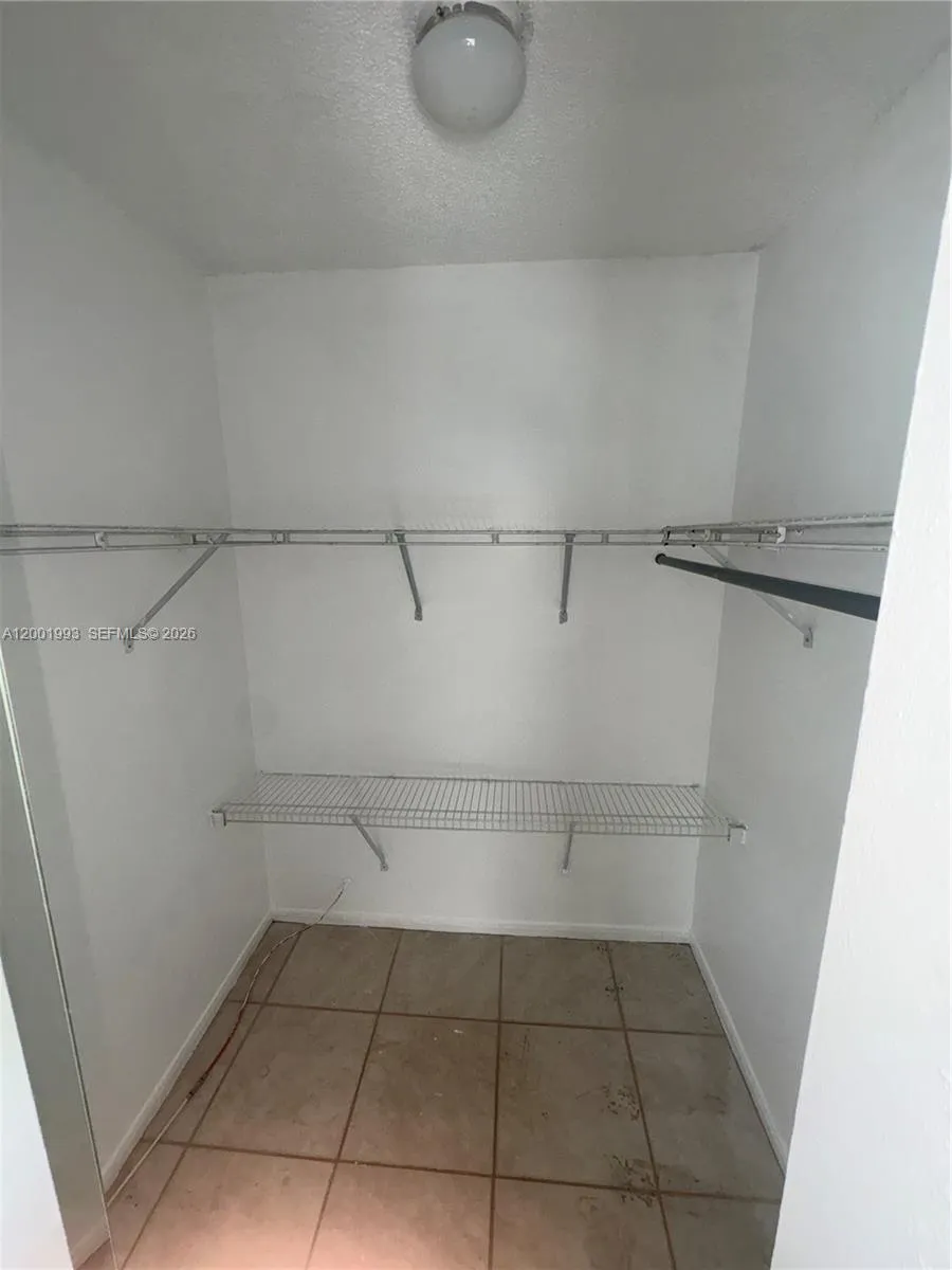9709 Hammocks Blvd # 204, Miami FL 33196